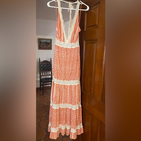 Lost + Wander halter embroidered maxi dress large - Picture 1 of 7
